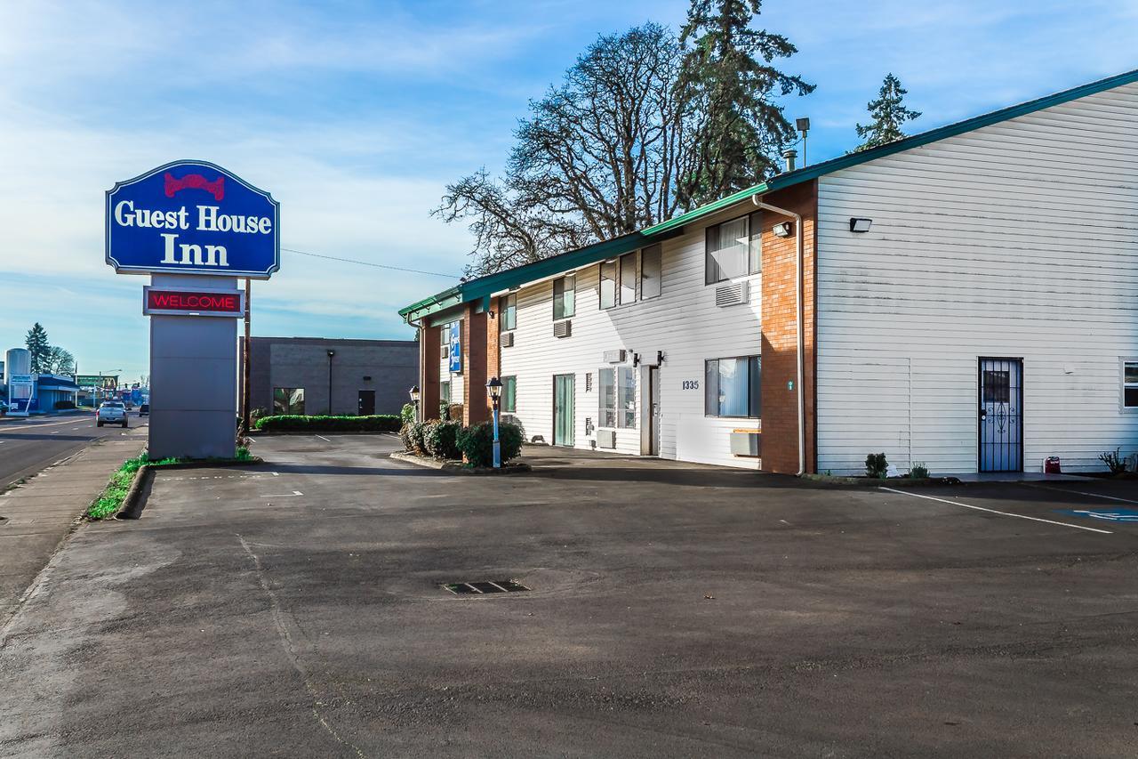 Guest House Inn Junction City Esterno foto